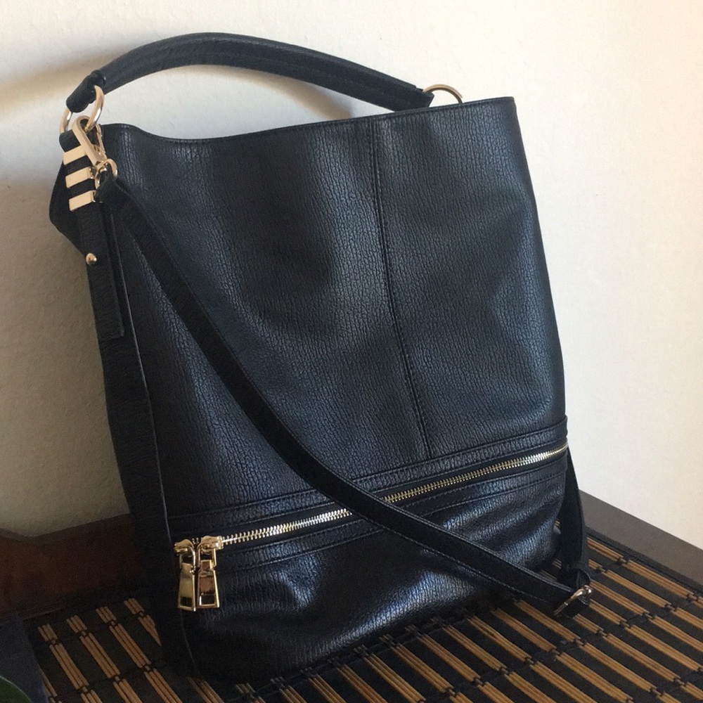NWOT Melie Bianco Shoulder Bag